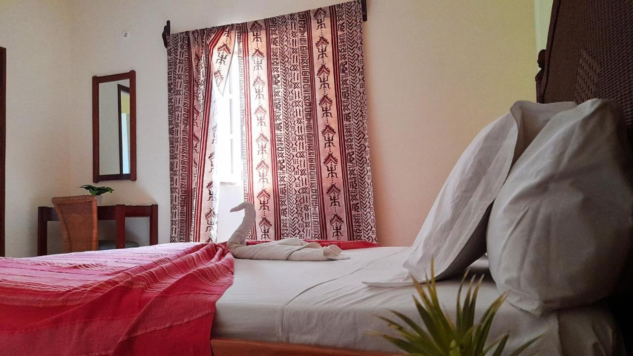 Residencial Rosa Criola Bed and Breakfast Sal Rei Buitenkant foto