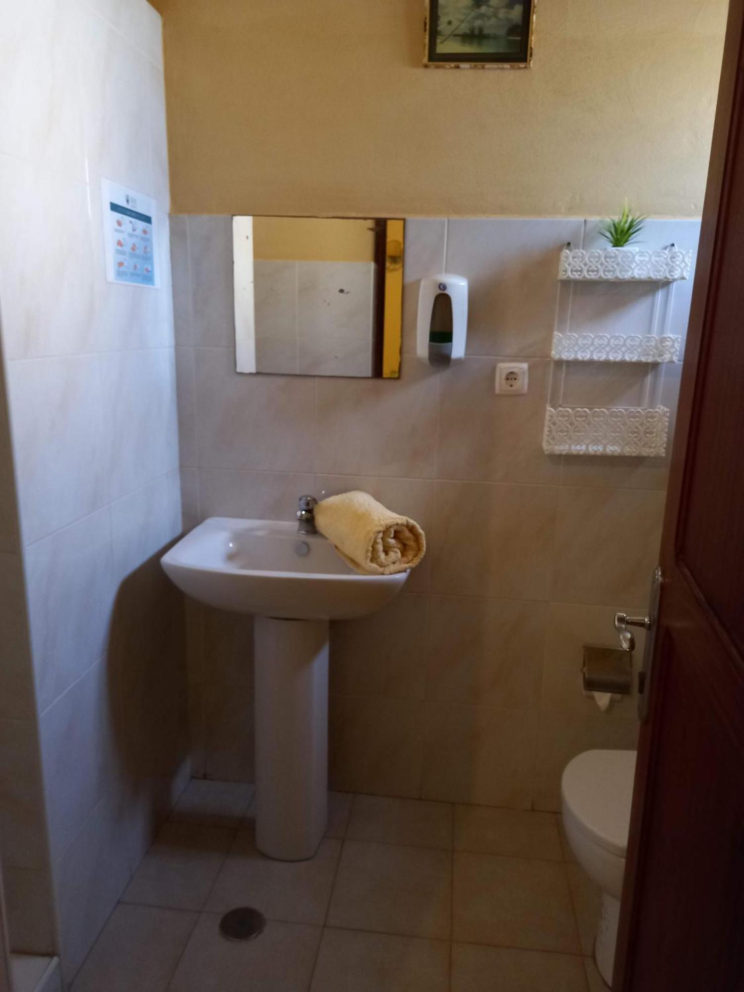 Residencial Rosa Criola Bed and Breakfast Sal Rei Buitenkant foto