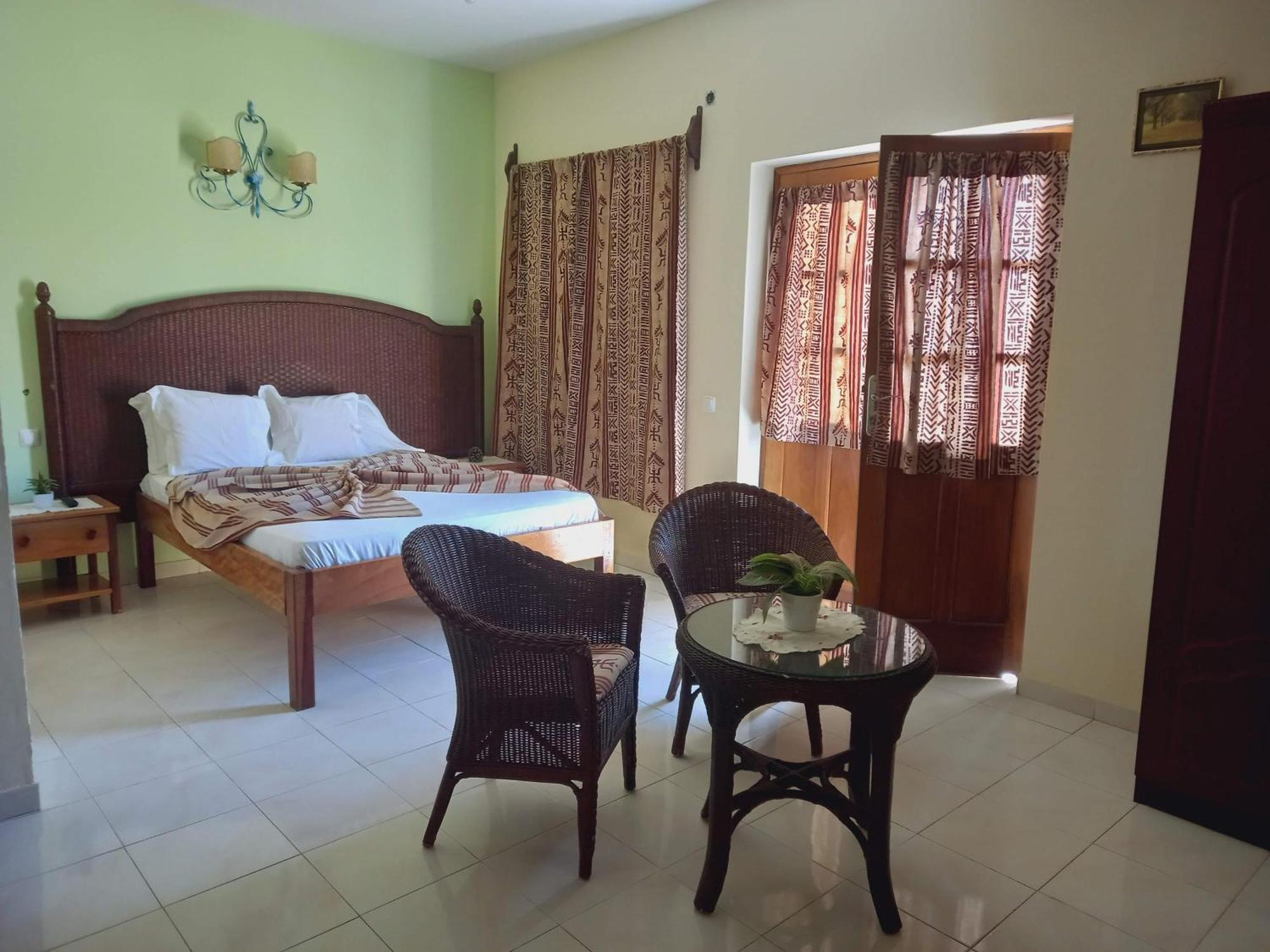Residencial Rosa Criola Bed and Breakfast Sal Rei Buitenkant foto